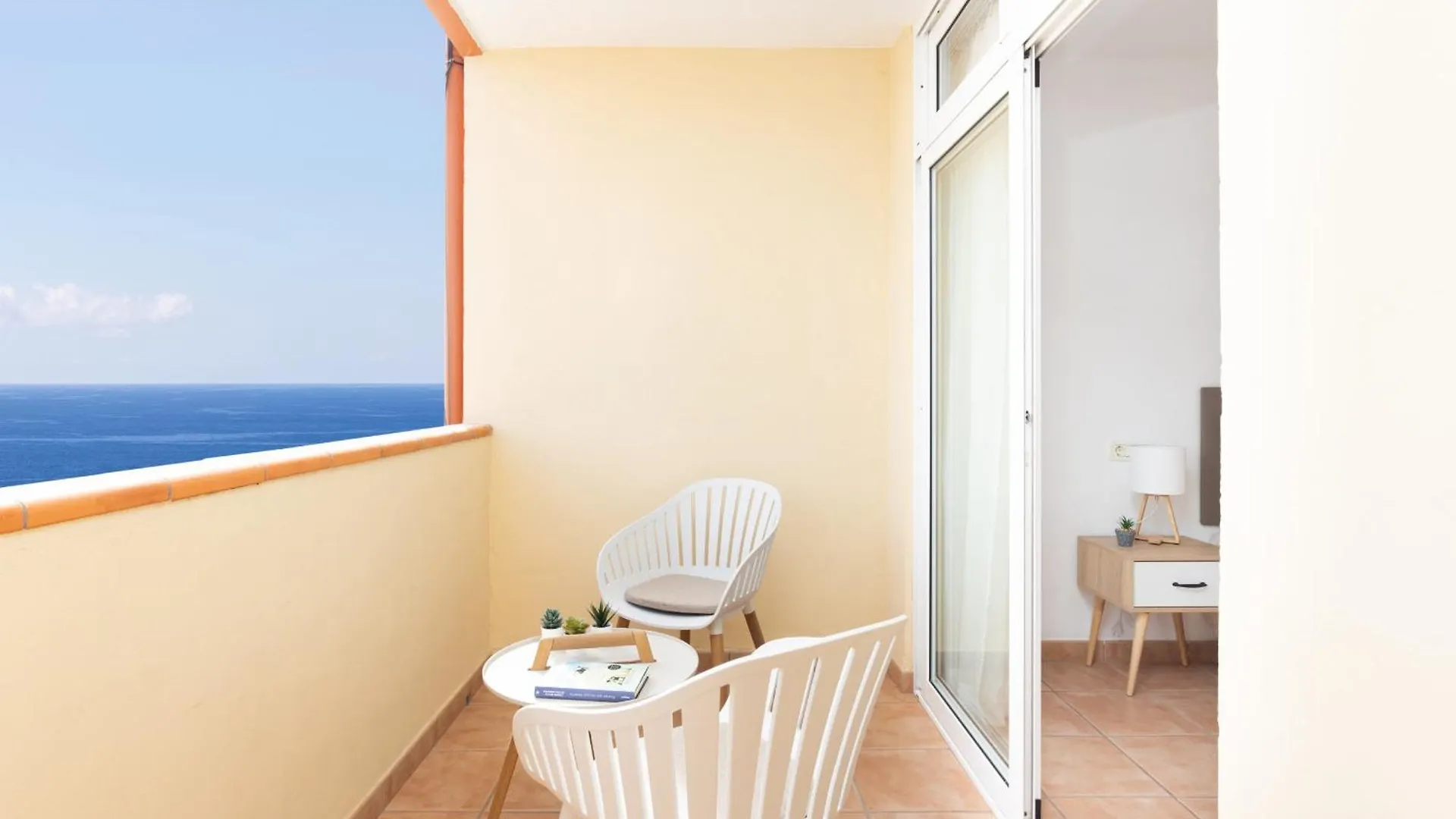 Dom wakacyjny Frontline Duplex Las Arenitas With Pool Candelaria